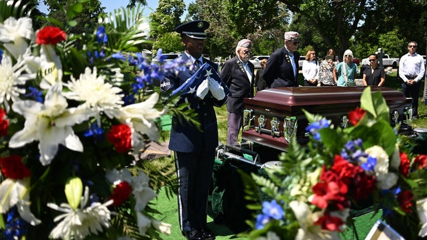Funeral of the last World War II glider pilot Raymond Farris Chambers 