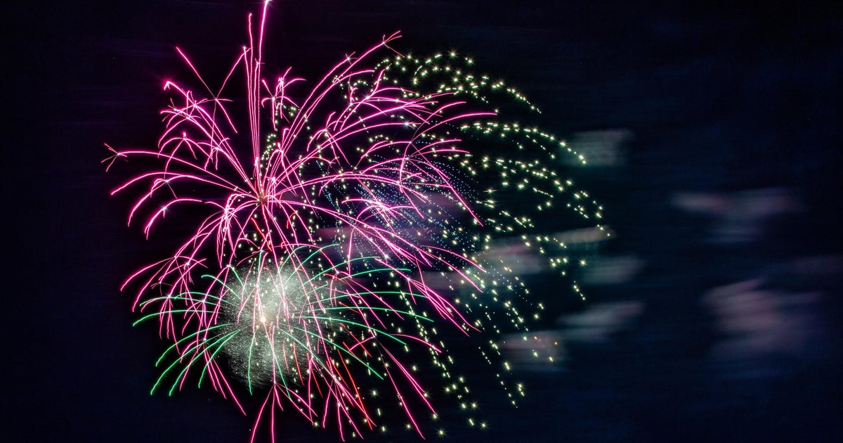 Where to view 4th of July fireworks in Metro Detroit and Michigan in 2025 