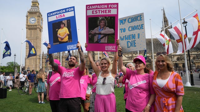 BRITAIN-EUTHANASIA-PROTEST-POLITICS-HEALTH-RIGHTS 