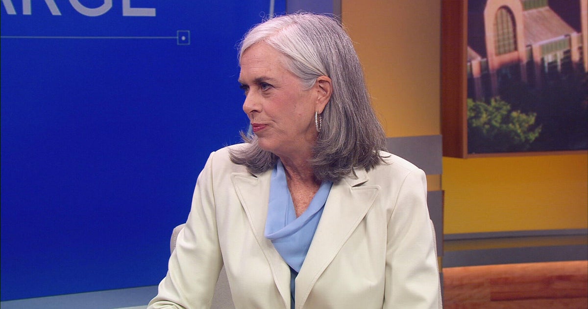 Katherine Clark Slams Trump's Tax Plan: 'A Giveaway to the Wealthy' - Impact on Canadian Economy?