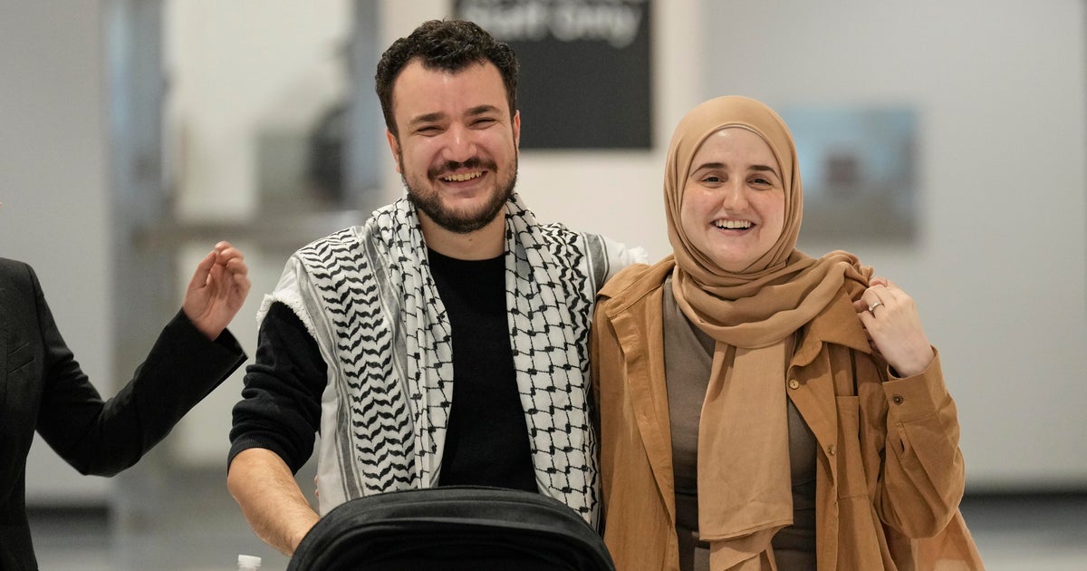 Mahmoud Khalil arrives in New Jersey after release from ICE custody 