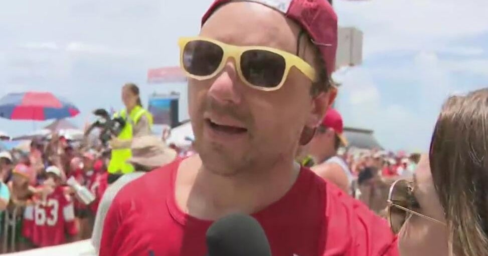 Panthers Sam Reinhart says it’s important to include their fans in the victory celebrations