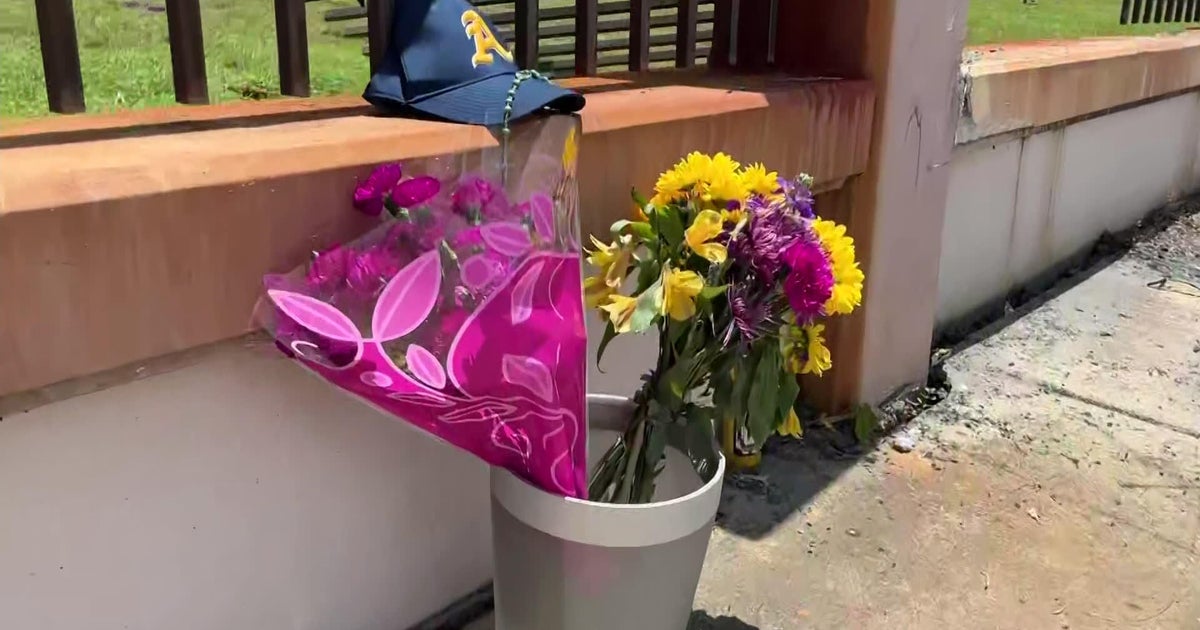 Vigil held for teen victims of Pompano Beach crash, St. Thomas Aquinas community mourns