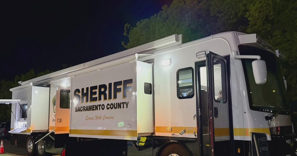 Robbery suspect surrenders in Rancho Cordova after hours-long standoff 