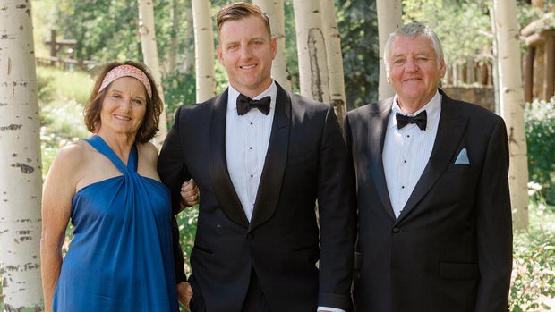 joshua-pickles-and-parents.jpg 