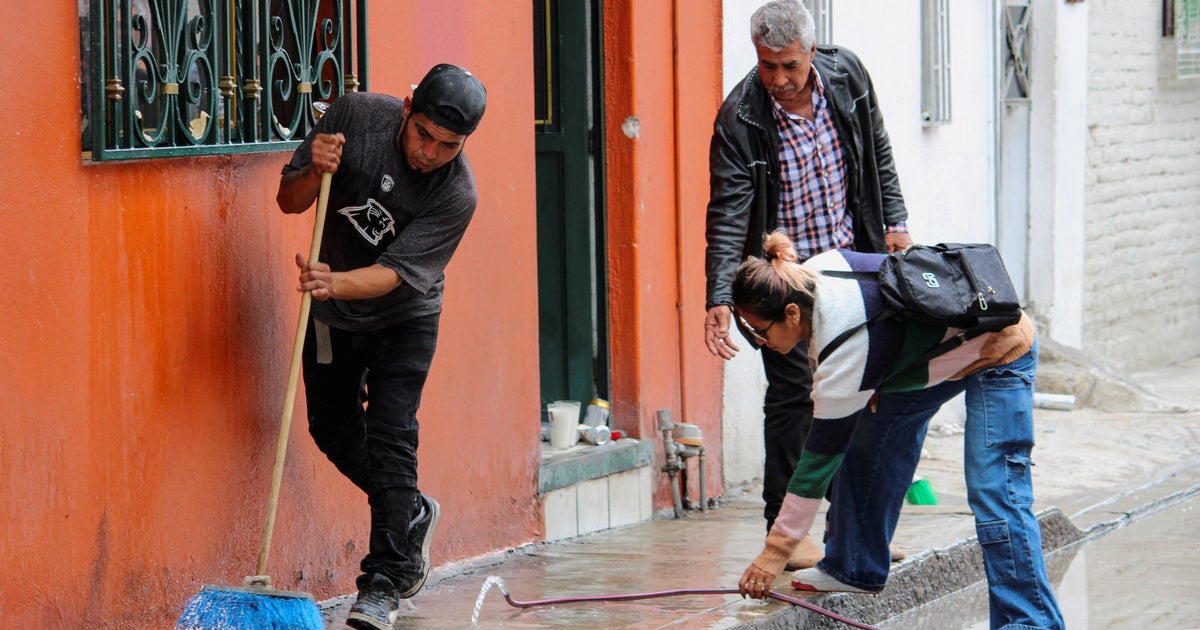 11 people killed in mass shooting at religious festival in Mexico 