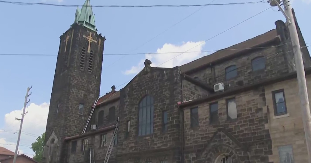 Four roofers hospitalized after ladder comes in contact with power lines, shocking them severely 