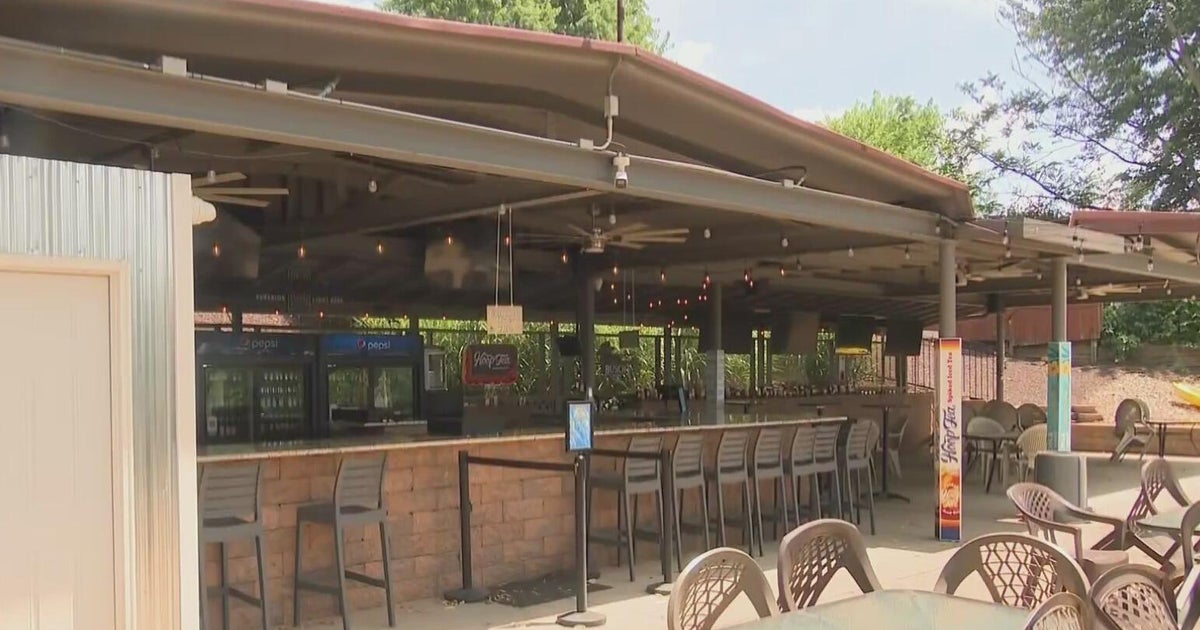 Restaurant owners say Coraopolis councilman bullied them for closing outdoor seating 