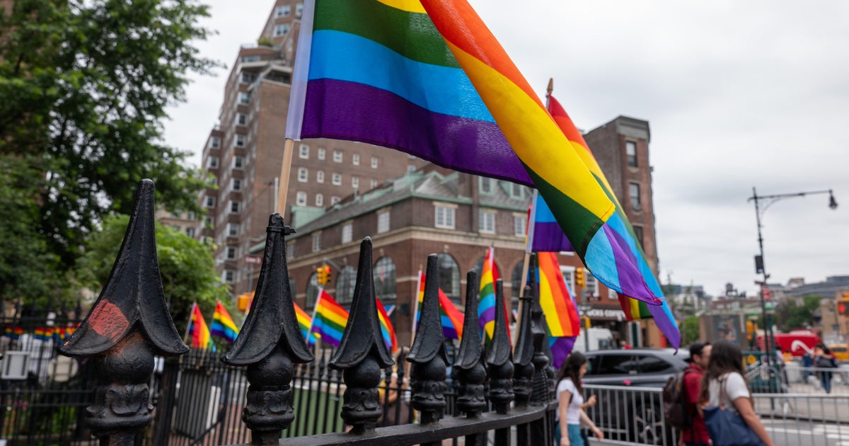 NYC Pride March honors Stonewall Riots with 2025 theme 