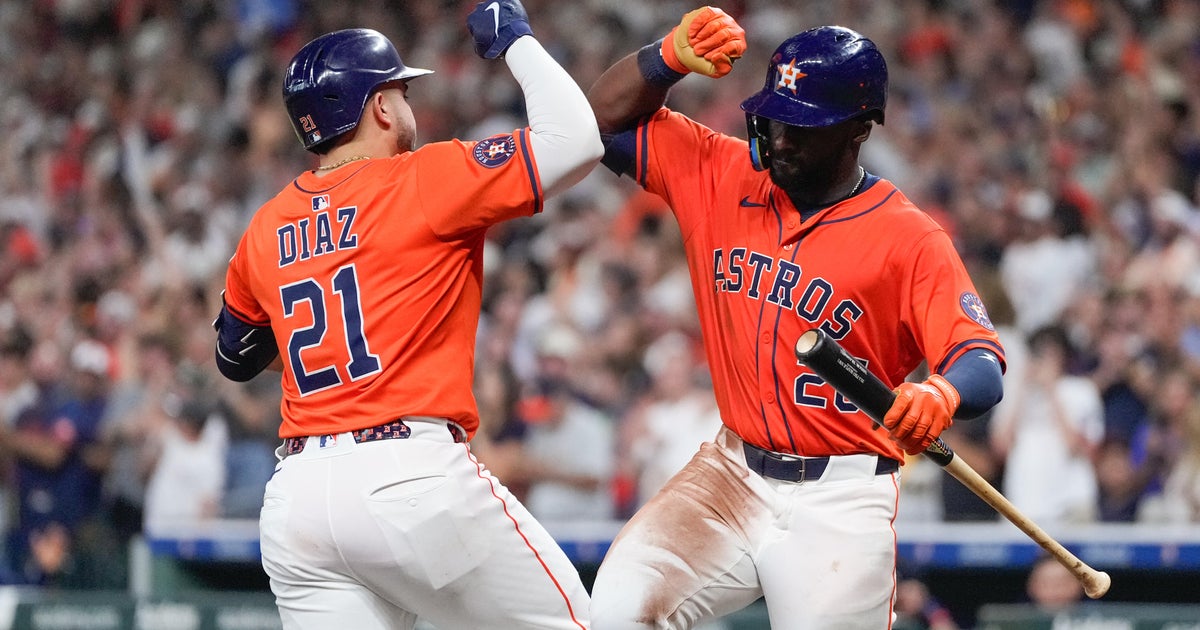 Smith and Diaz hit 3-run homers as Astros beat Cubs 7-4 