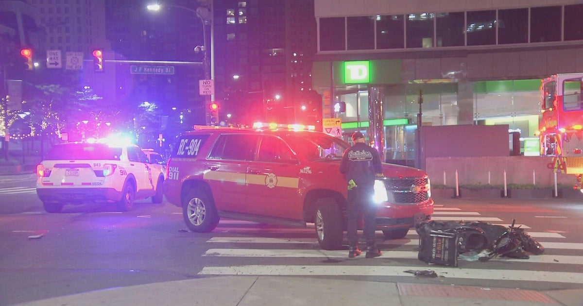Motorcyclist injured in crash with fire truck near Philadelphia City Hall 