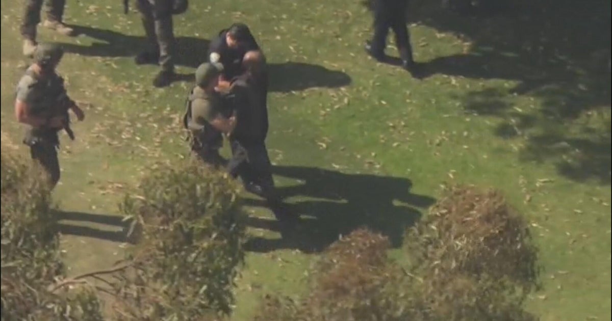Suspect in shooting of Santa Monica officer and two teens charged 