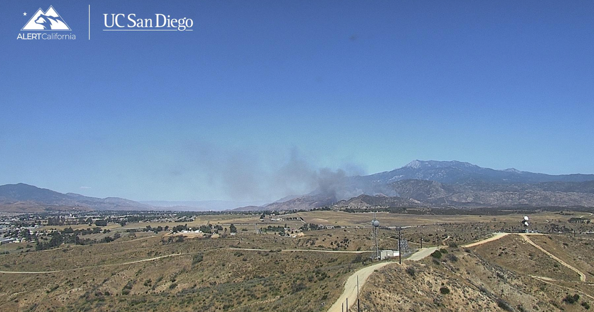 Firefighters battling 60-acre brush fire near Banning 