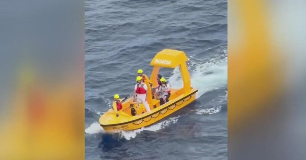 Dad hailed a hero after jumping in to save daughter who fell overboard ...