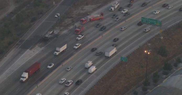 Truck fire blocks lanes of southbound 710 Freeway in Bell 