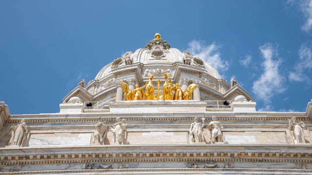 St. Paul, Minnesota. State capitol. Looking up at the Golden horses, the Progress of the State quadriga. 