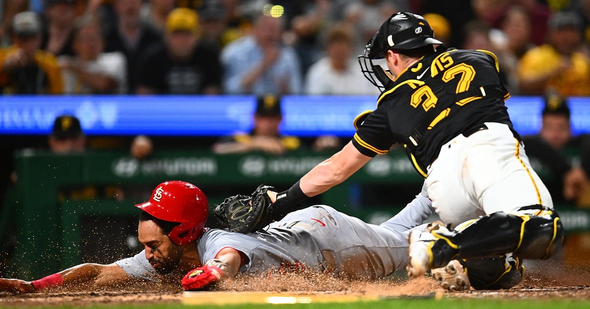 Davis' sacrifice fly in 8th gives Pirates 1-0 win over Cardinals 