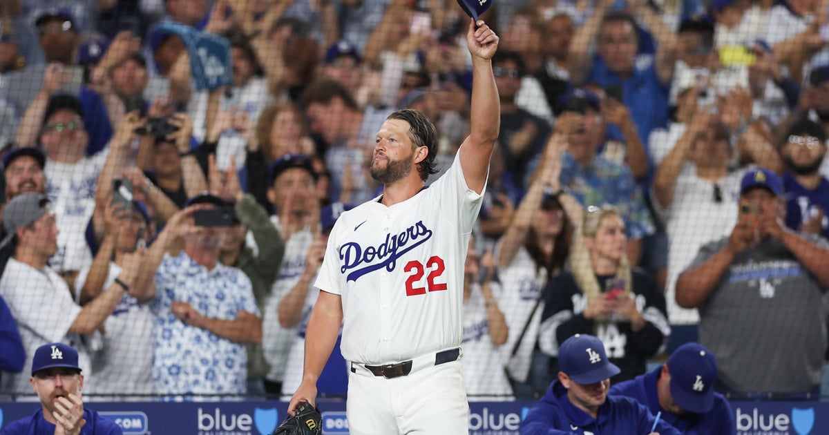 Dodgers' Clayton Kershaw joins MLB's exclusive 3,000 strikeout club 