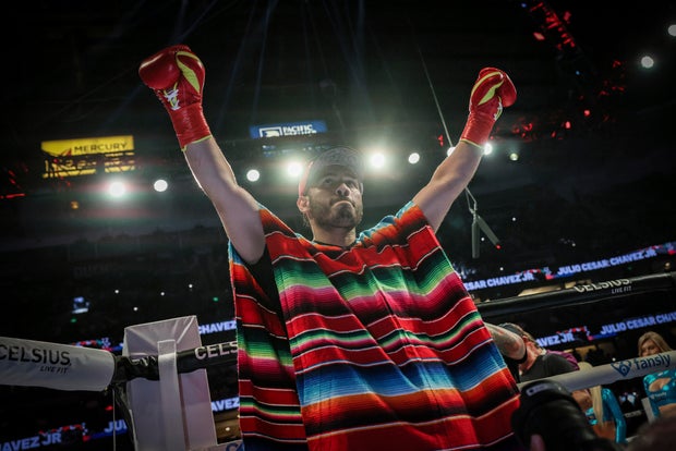 Paul Chavez Jr Boxing 