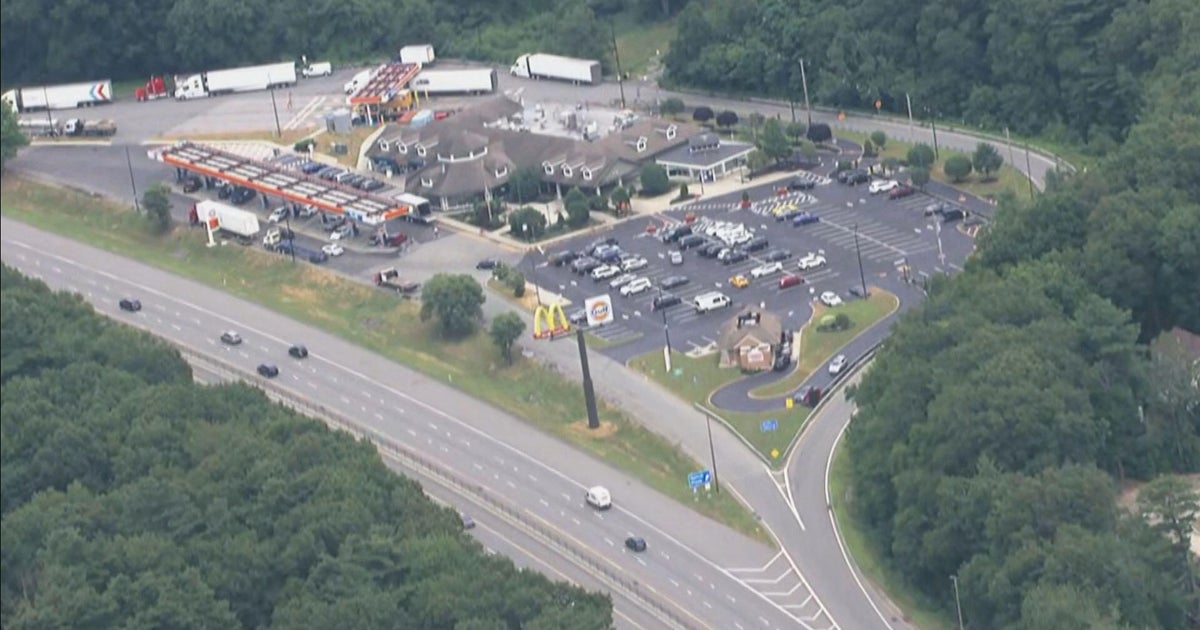 Rest stop plaza controversy has local company crying foul 