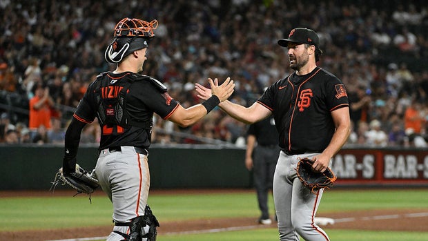 giants-diamondbacks-2223482226.jpg 