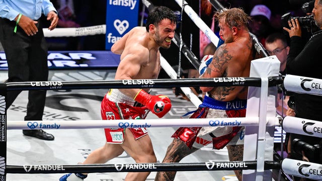                        What to know about boxer Julio César Chávez Jr.'s arrest in L.A., deportation                   