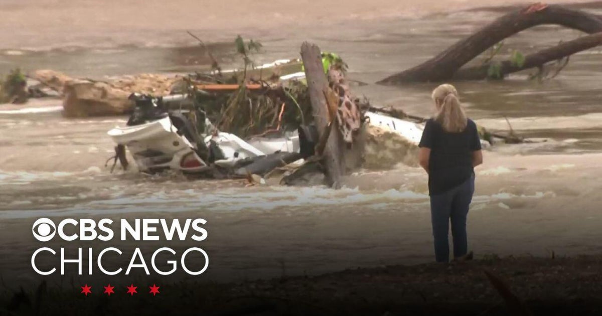 32 dead, more than 20 missing after floods in central Texas - CBS Chicago