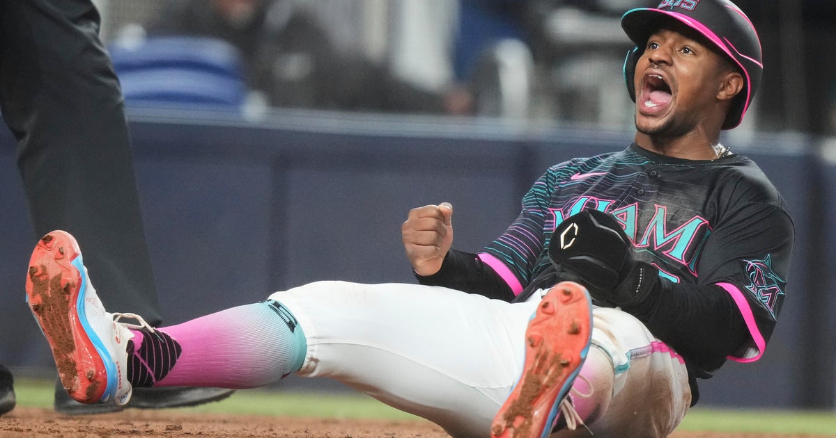 Agustín Ramírez’s 2-run single in 8th lifts Miami Marlins to 4-2 win over Milwaukee Brewers