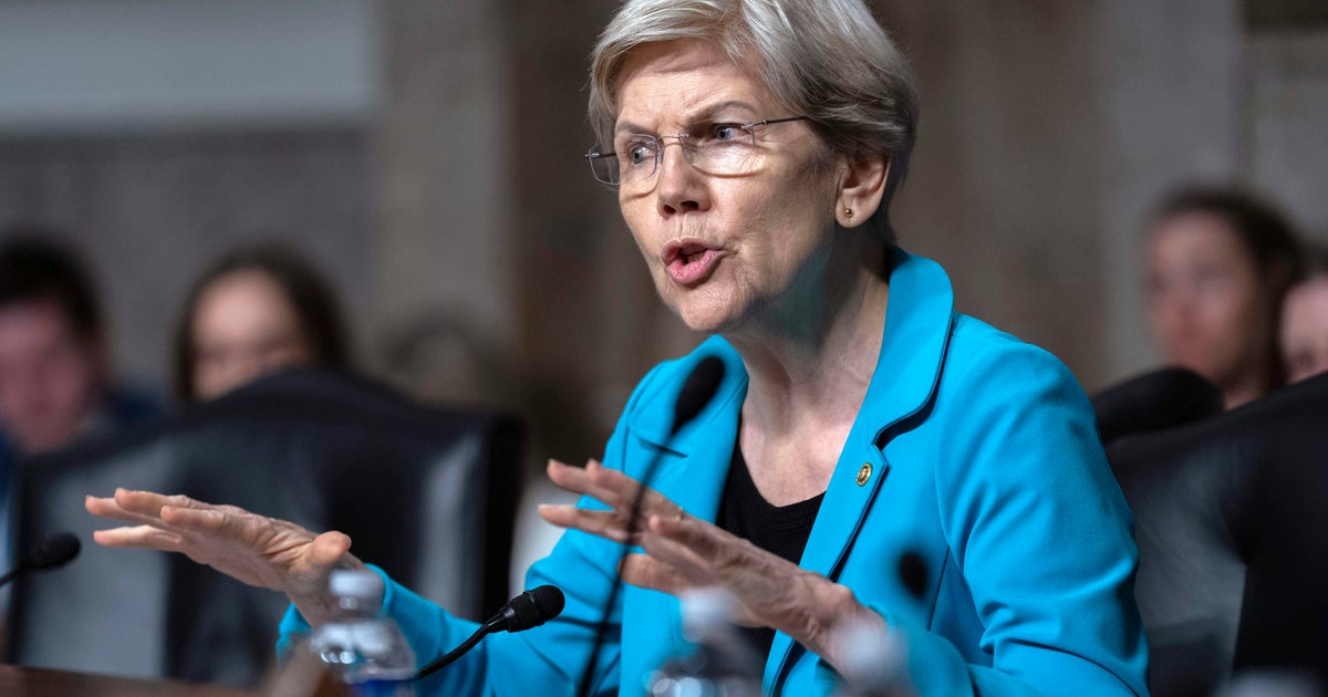 Sen. Warren criticizes President Trump, saying he's failed to lower costs 