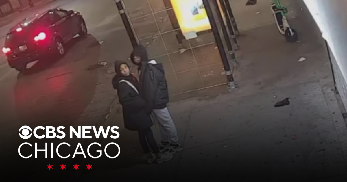 Search on for suspect in May shooting on Chicago's South Side - CBS Chicago