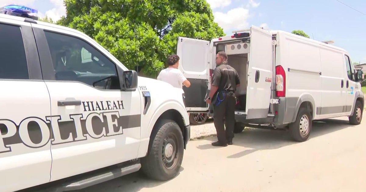 Woman airlifted to hospital after being bitten by dog in Hialeah, police say