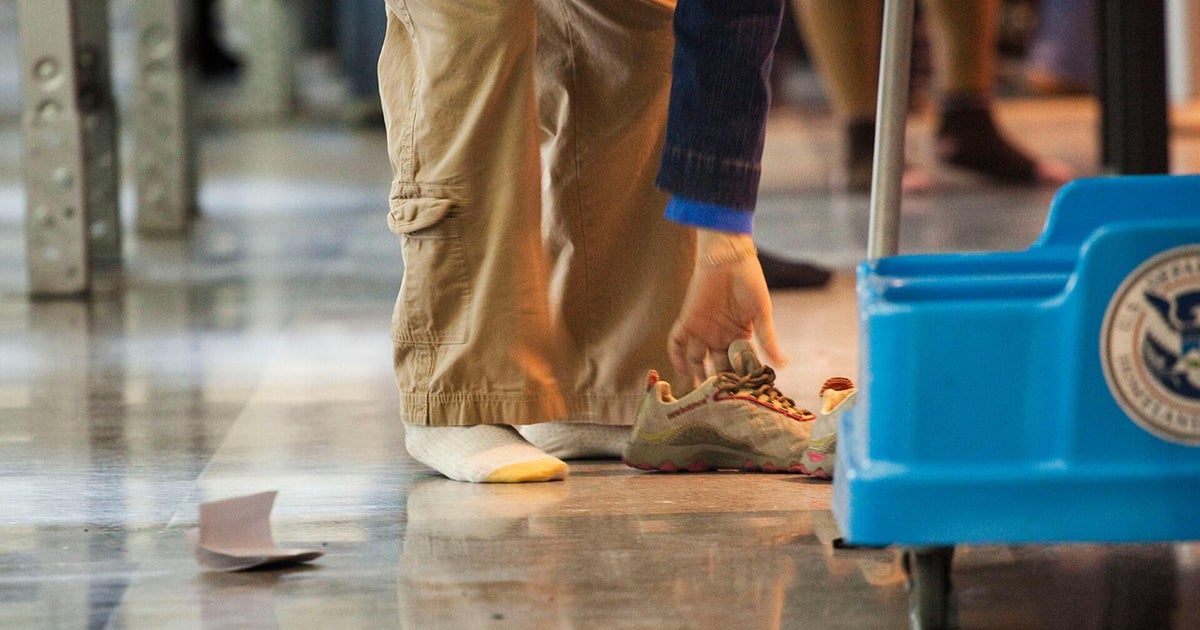 TSA dropping shoe-removal requirement at U.S. airports