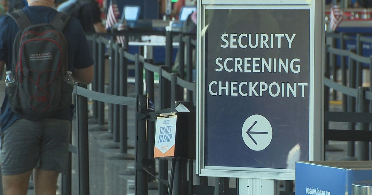TSA will no longer require shoes to be removed at security checkpoints 