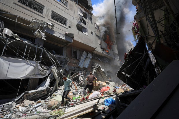 Aftermath of Israeli strikes on buildings at Gaza's Old City market, in Gaza City 
