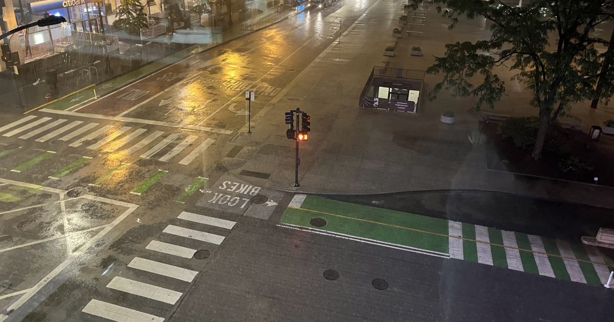 Flash Flood Warning issued for Chicago as rain pounds area 