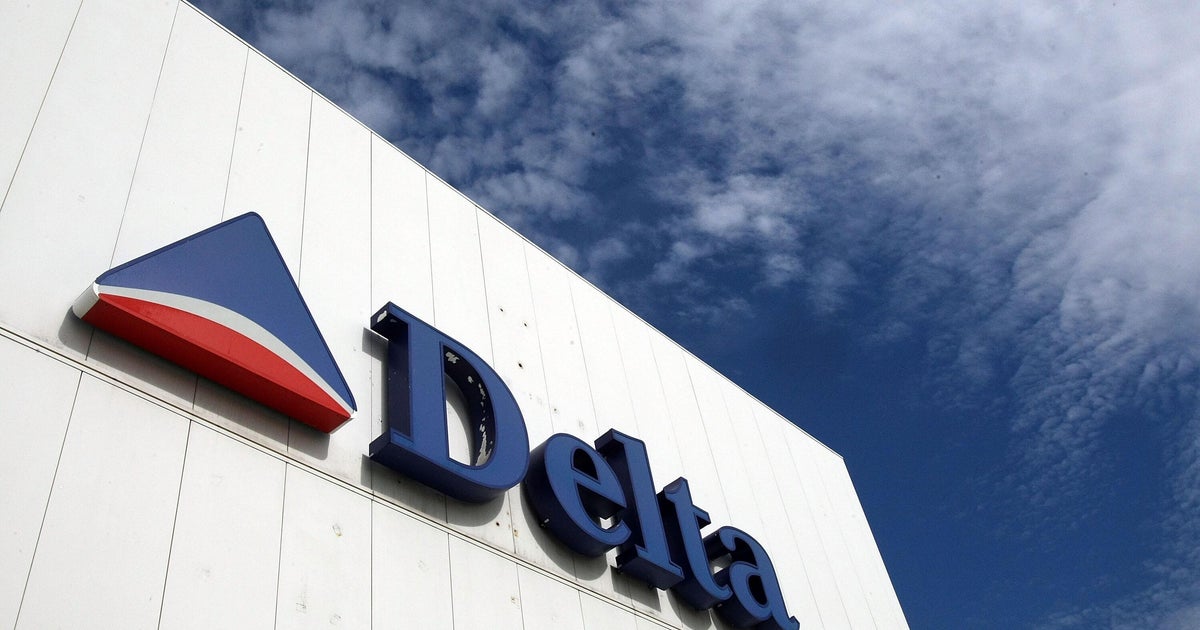 Delta flight makes emergency landing on small island after engine problem