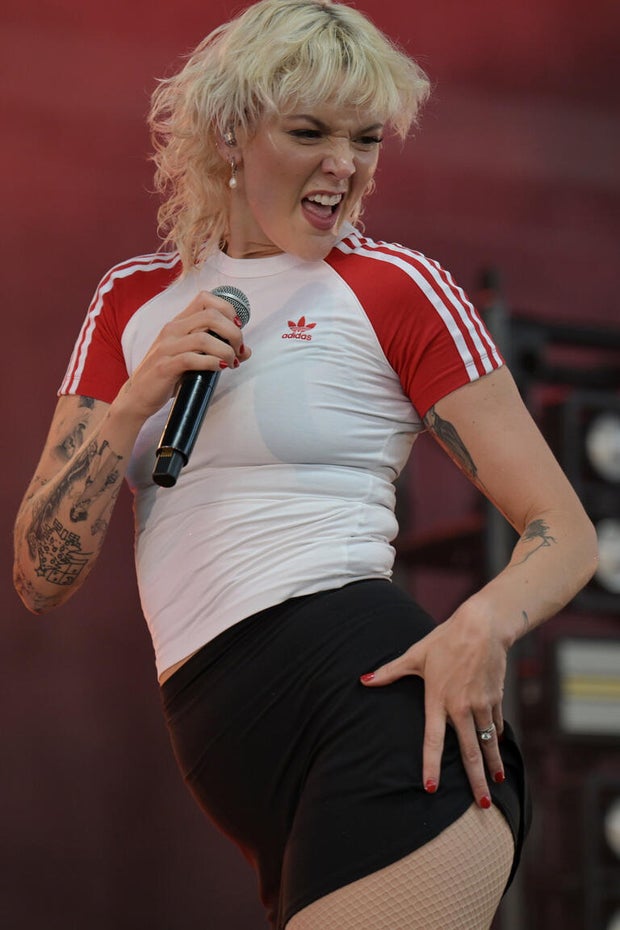 ed-spinelli-w1d2-betty-who-03.jpg 