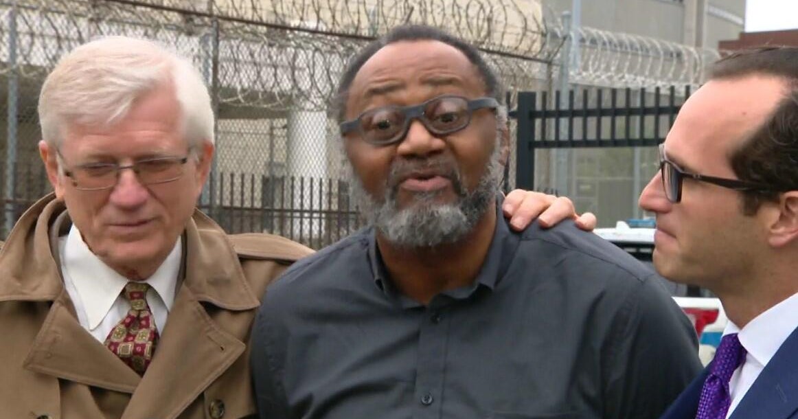 City attorneys recommend $12.7M settlement for man cleared of 1982 cop killings 