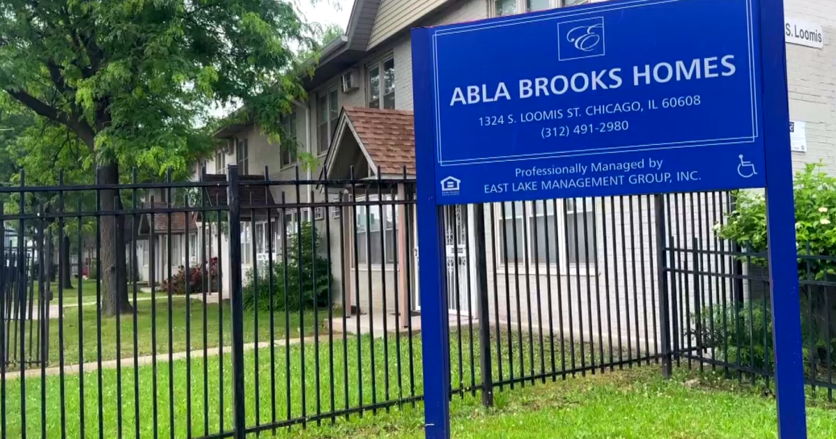 ABLA Homes residents say Chicago Housing Authority hasn't kept word about renovations 