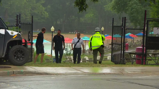 naperville-man-in-water.png 