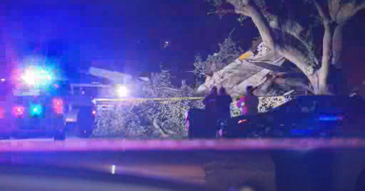4 hospitalized but safe after small plane crashes in Pembroke Pines 