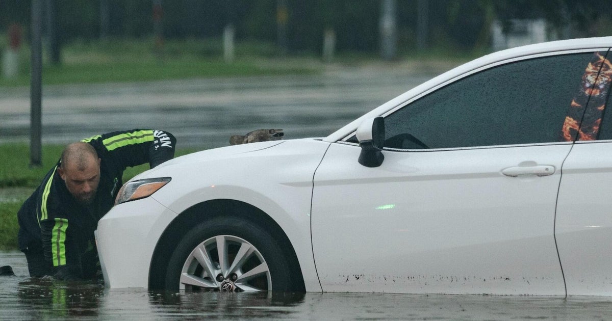 Recovery efforts resume in Texas for more than 160 missing people as ...