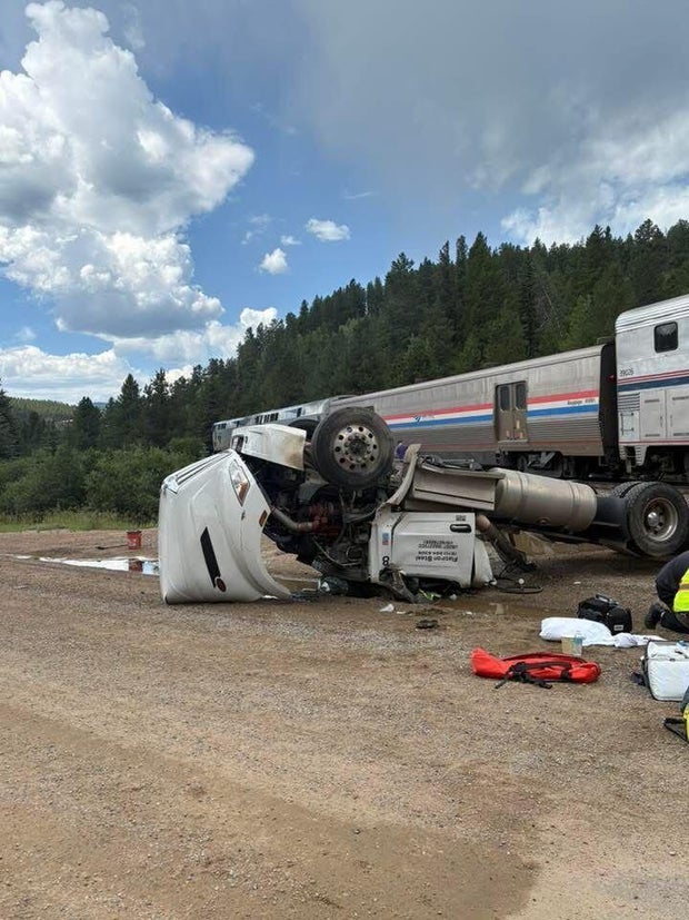 amtrak-train-vs-truck-1-gilpin-cnty-so-on-fb.jpg 