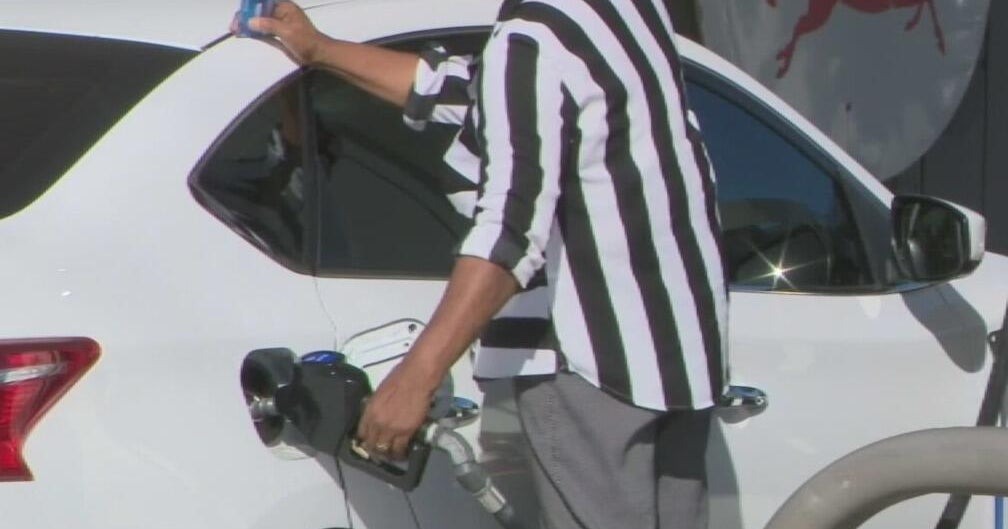Florida gas prices hit 2-month low