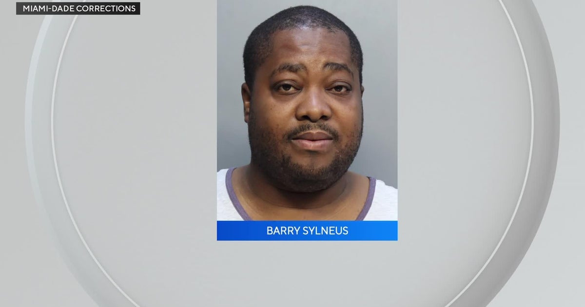 Miami-Dade man arrested for alleged indecent exposure in front of 13-year-old girl, MDSO says