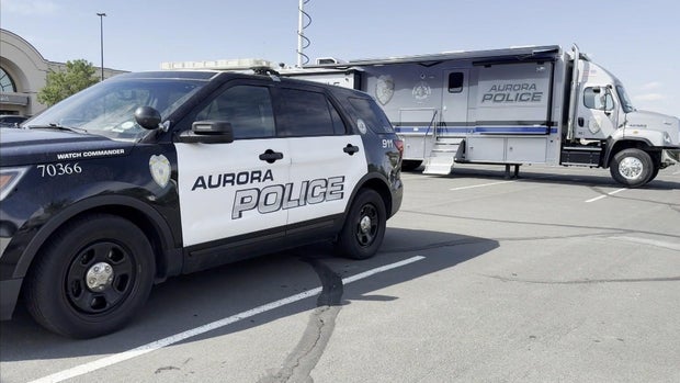 aurora-police.jpg 
