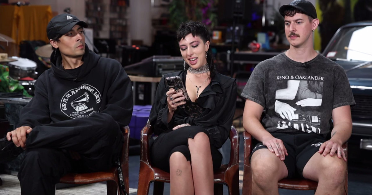 Chicago band says their song was sampled in Travis Scott track without credit or permission - CBS Chicago