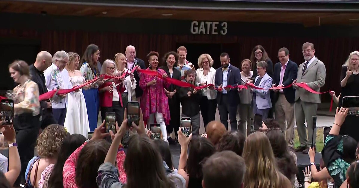 Ribbon-cutting held at Central Park's Delacorte Theater after 2-year renovation 