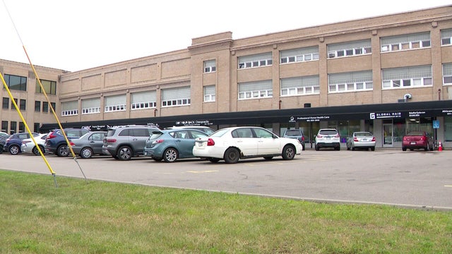 5p-vo-fraud-raid-wcco89xh.jpg 