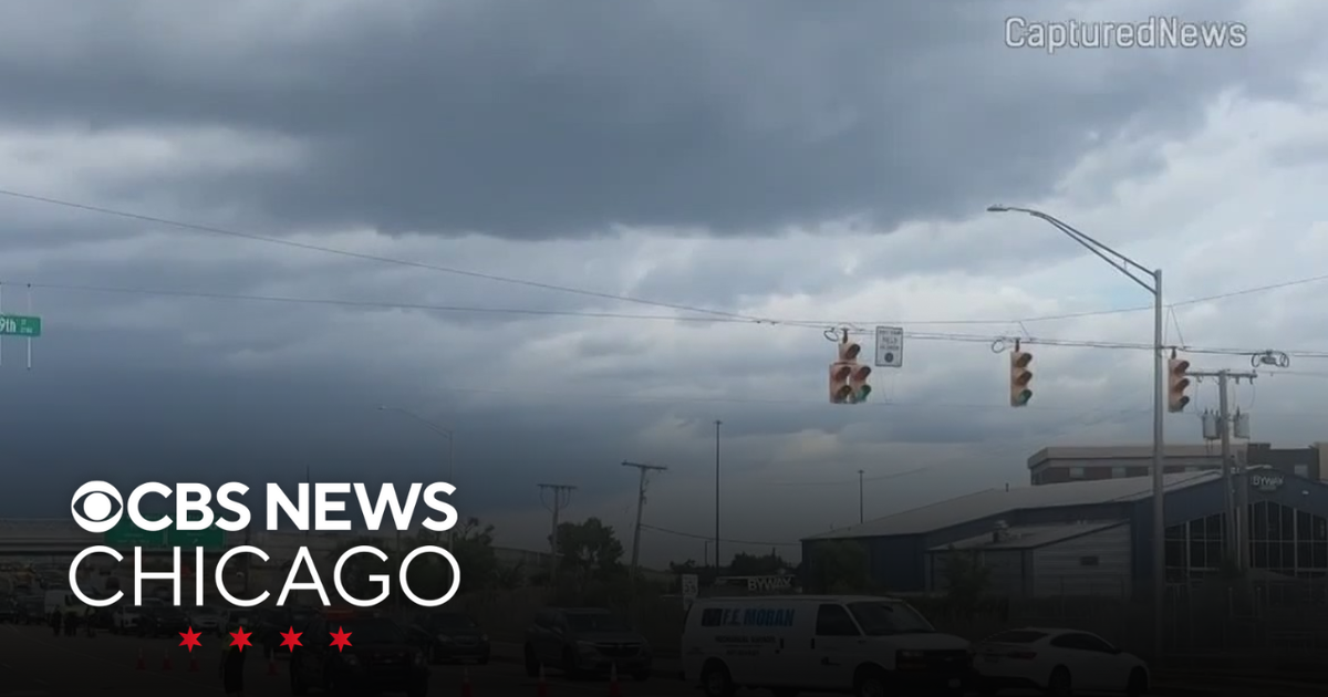 Suspect hurt after police chase ends in crash in Hammond, Indiana